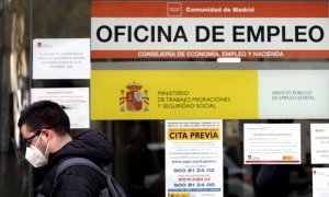 Los planteamientos iniciales de Caixabank y BBVA prevén dejar sin empleo a más de 12.000 trabajadores.