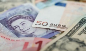 Libras y euros