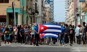 Imagen del pasado domingo de una concentración frente al capitolio de Cuba, en La Habana.