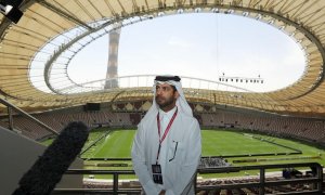 Nasser Al-Khater, presidente del comité de organización del Mundial 2022 que se celebrará en Qatar, en una instantánea tomada en el Estadio Internacional Khalifa , en Doha, el 18 de mayo de 2017.