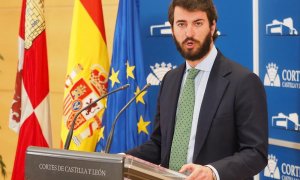 29/03/2022. Juan García-Gallardo (Vox) comparece después de una reunión entre el PP y Vox para continuar la ronda de contactos con el fin de formar gobierno, en las Cortes de Castilla y León, a 23/02/2022.
