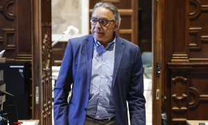 El portavoz socialista en Les Corts Valencianes, Manolo Mata, a su llegada al Palau de la Generalitat para mantener una reunión con Ximo Puig tras tras el anuncio de su dimisión, a 3 de mayo de 2022, en València