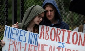 Protesta contra la posible revocación del aborto en Washington.