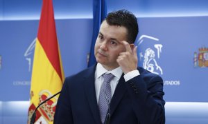 21/06/2022.- El portavoz del PSOE en el Congreso, Héctor Gómez , durante la rueda de prensa tras la Junta de Portavoces que tiene lugar este martes en el Congreso. EFE/J.J. Guillén