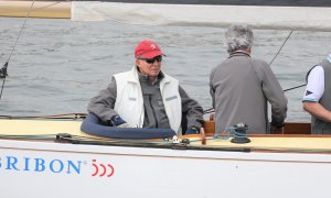 El Rey emérito Juan Carlos I en una regata en Sanxenxo- 22/05/2022