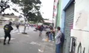 Manifestaciones cruzadas en Perú tras la caída de Pedro Castillo