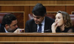 14/12/2022.- Los diputados del PP Cuca Gamarra, Carlos Rojas y Guillermo Mariscal (i), durante la sesión de control del Gobierno celebrada este miércoles en el Congreso en Madrid. EFE/ Mariscal