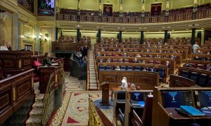 La secretaria general del Partido Popular, Cuca Gamarra, en una sesión plenaria, en el Congreso de los Diputados, a 15 de diciembre de 2022.