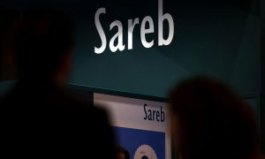 El logo de la Sareb, el banco malo, en una feria inmobiliaria en Madrid. REUTERS/Sergio Perez