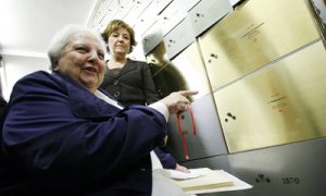 Carmen Balcells, junto a Carmen Caffarel, ayer. Mónica patxot