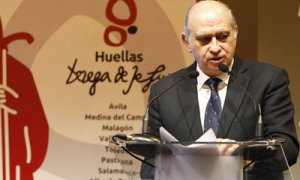 El ministro del Interior, Jorge Fernández Díaz, durante la presentación en Fitur del proyecto "Huellas de Teresa de Jesús". EFE/Ballesteros