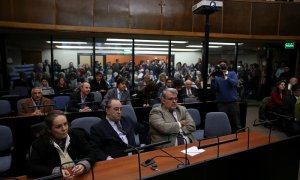 Fotografía de la audiencia donde se realizó a lectura de la sentencia por el Plan Condor hoy, viernes 27 de mayo de 2016, en los tribunales de Buenos Aires (Argentina). El último dictador argentino, Reynaldo Bignone (1982-1983), recibió hoy una pena de 20