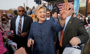 Hillary Clinton en la campaña en Iowa, EEUU.  / REUTERS