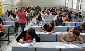 Un examen de oposiciones de maestros. EFE