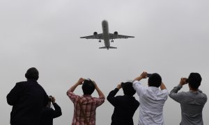 El C919 en su vuelo inaugural. REUTERS/Greg Baker