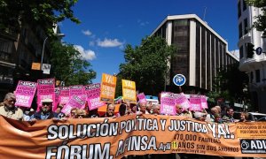 Protestas de los afectados por el fraude del Forum Filatélico en Madrid./ Europa Press