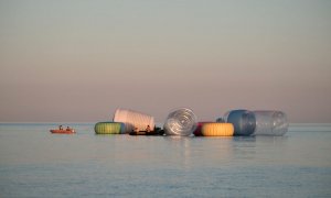 Acción de Greenpeace contra la contaminación por plásticos en el Mediterráneo. GREENPEACE