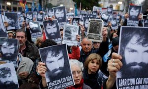 Imagen de archivo de una de las manifestaciones para reclamar la aparición del activista Santiago Maldonado. EFE