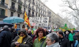 Manifestació convocada aquest dissabte per SomEscola i USTEC, en defensa del model d'immersió lingüística a l'escola catalana.