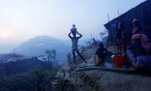 Refugiados Rohingyas en un campo de refugiados en Bangladesh. | (ADNAN ABIDI | REUTERS)