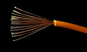 Un cable eléctrico de cobre. REUTERS/Max Rossi