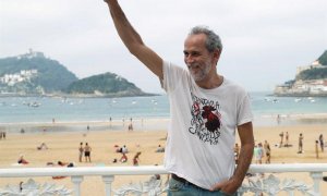 El actor Willy Toledo posa a su llegada al Festival Internacional de Cine de San Sebastián. - EFE