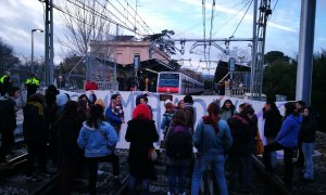 Tall de les vies dels ferrocarrils a l'estació de Sant Cugat del Vallès (Vallès Occidental). @8milmotius