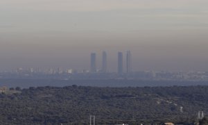 Fotografía de archivo de la capa de contaminación que cubre la ciudad de Madrid. - EFE