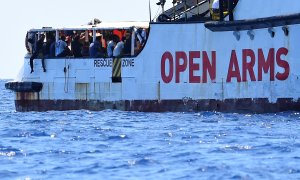 Migrantes permanecen en el barco del Open Arms. - REUTERS