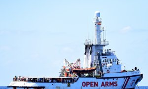 16/08/2019.- El barco humanitario español Open Arms con los 90 migrantes a bordo. REUTERS/Guglielmo Mangiapane