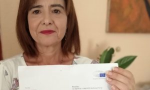 Silvia Oñate, con la respuesta de la Comisión Europea, sobre el caso de su pensión de viudedad.