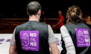 Imatge d'arxiu d'un punt lila en el marc de la campanya "no és no" de l'Ajuntament de Barcelona. Ajuntament de Barcelona