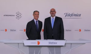 Silvio González, consejero delegado de Atresmedia, y Emilio Gayo, presidente de Telefónica España.