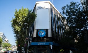 Mensaje de precampaña del PP en la sede de Génova 13. Fuente: PP/David Mudarra.