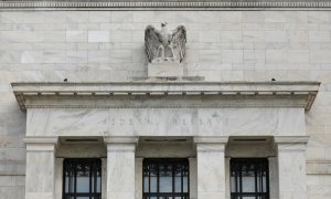 Detalle de la fachada del edificio de la Reserva Federal, en Washington. REUTERS/Chris Wattie