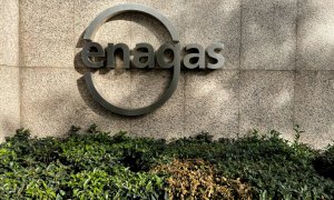 El logo de Enagas en su sede en Madrid. E.P./Eduardo Parra