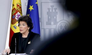 La portavoz del Gobierno en funciones, Isabel Celaá durante la rueda de prensa tras el Consejo de Ministros celebrado en el Palacio de la Moncloa. EFE/Ballesteros