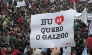 Manifestación por la defensa del gallego. MESA POLA NORMALIZACIÓN LINGÜÍSTICA