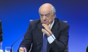 El juez imputa al expresidente del BBVA Francisco González