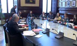 ERC deja caer a Torra como diputado