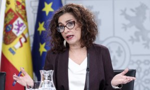 La ministra de Hacienda y Portavoz del Gobierno, María Jesús Montero, comparece en rueda de prensa ante los medios de comunicación tras el Consejo de Ministros. E.P./Eduardo Parra