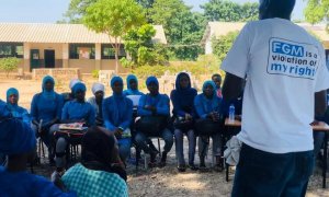 Actividad de Safe Hands for Girls para concienciar de los riesgos de la mutilación genital en Gambia - SAFE HANDS FOR GIRLS