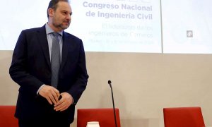 El ministro de Transportes, Movilidad y Agenda Urbana, José Luis Ábalos, inaugura el VIII Congreso Nacional de Ingeniería Civil. (BALLESTEROS | EFE)