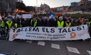 Fotografia del tall de la Via Augusta de Societat Civil Catalana/ Societat Civil Catalana