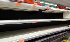 Los supermercados de Catalunya se vacían aunque reponen existencias