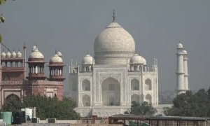 El Taj Mahal echa el cierre por el coronavirus