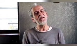 El vídeo de Willy Toledo en el que recuerda cómo nos arrebataron la posibilidad de votar por una república