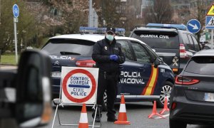 Imagen de control policial en las carreteras españolas. / Javier Colmenero - EFE