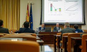 El gobernador del Banco de España, Pablo Hernández de Cos, durante su comparecencia ante la Comisión de Asuntos Económicos y Transformación Digital del Congreso.