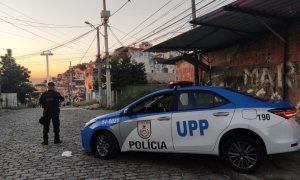 Control de la Policía Militar en una de las favelas de la zona norte de Río de Janeiro. GOBIERNO DE RÍO DE JANEIRO. Mayo 2020